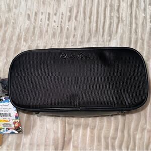 Robert Graham Hydrus Max Toiletry Bag